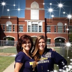 Meet your Posher, Connie